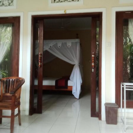 Pondok Aldi Hostel อาเม็ด ภายนอก รูปภาพ