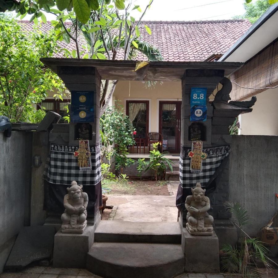 Pondok Aldi Hostel อาเม็ด ภายนอก รูปภาพ