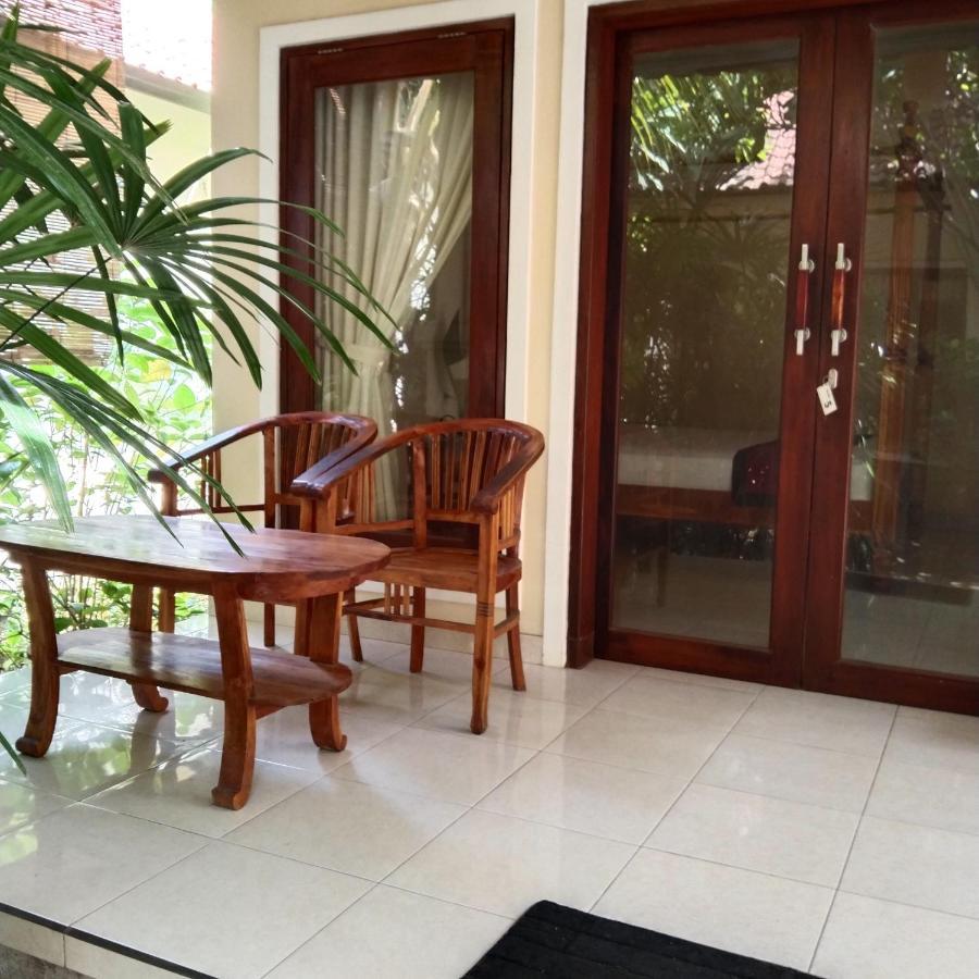 Pondok Aldi Hostel อาเม็ด ภายนอก รูปภาพ