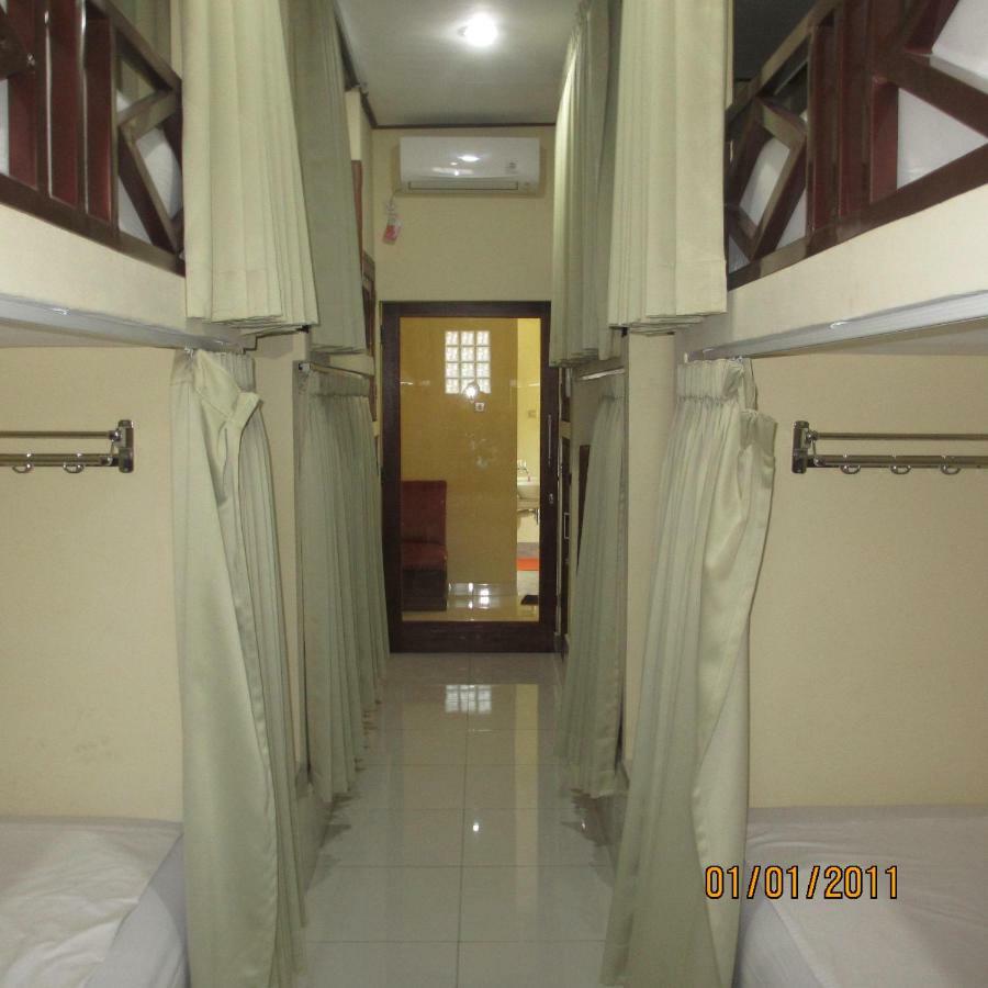 Pondok Aldi Hostel อาเม็ด ภายนอก รูปภาพ