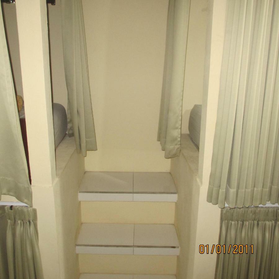 Pondok Aldi Hostel อาเม็ด ภายนอก รูปภาพ